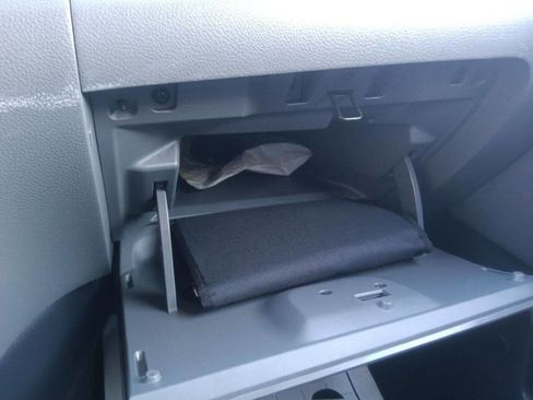 Used 2019 Nissan NV200 SV image 43