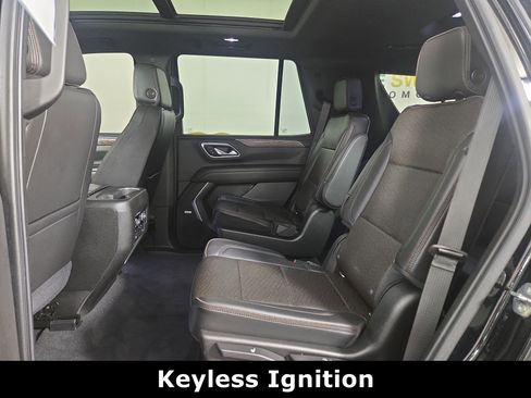 Used 2021 Chevrolet Tahoe High Country w/ Premium Package AWD/4WD image 11