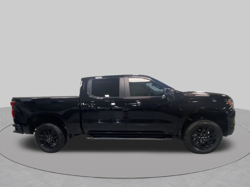 Certified 2025 Chevrolet Silverado 1500 LT Trail Boss w/ Dark Appearance Package AWD/4WD image 2