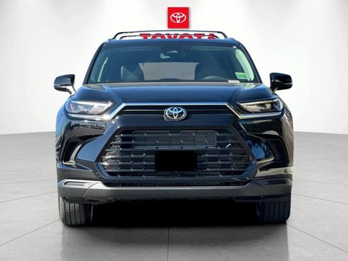 New 2026 Toyota Grand Highlander XLE FWD image 7