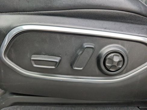 Used 2022 Jeep Wagoneer Series III image 16