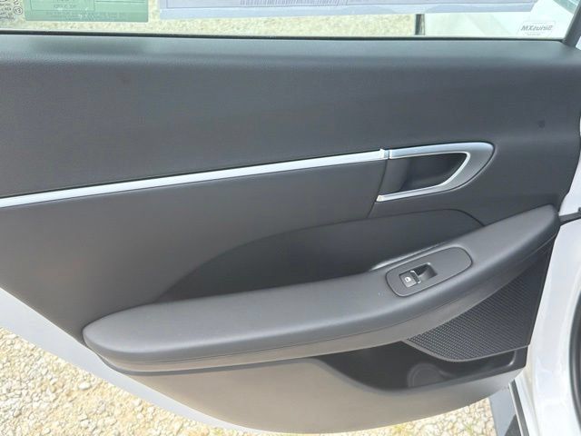 New 2026 Hyundai Sonata SEL FWD image 14