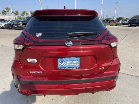 Certified 2024 Nissan Kicks SR image 4