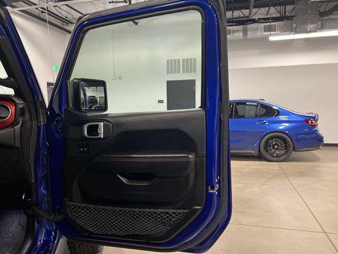 Used 2019 Jeep Wrangler Unlimited Rubicon AWD/4WD image 42