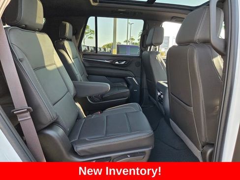 Used 2024 GMC Yukon Denali image 17