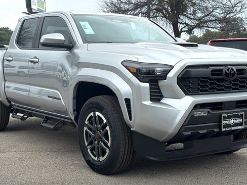New 2026 Toyota Tacoma TRD Sport image 3