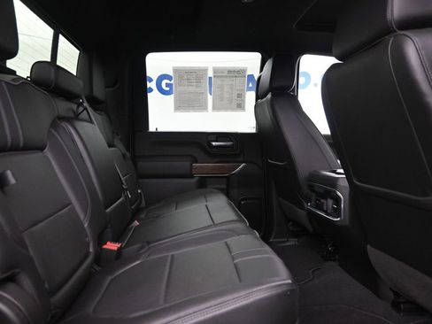 Used 2022 Chevrolet Silverado 3500 High Country image 8