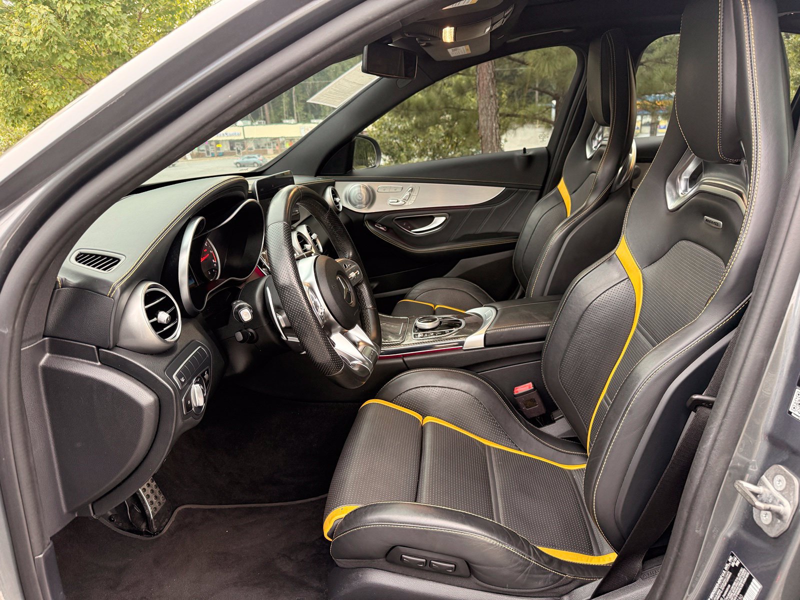 Used 2020 Mercedes-Benz C 63 AMG S image 36