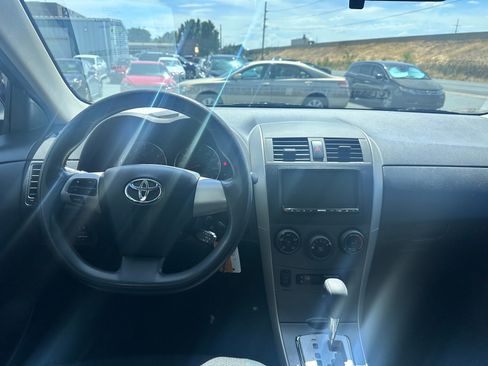 Used 2011 Toyota Corolla S FWD image 7