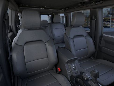 New 2026 Ford Bronco Outer Banks image 11