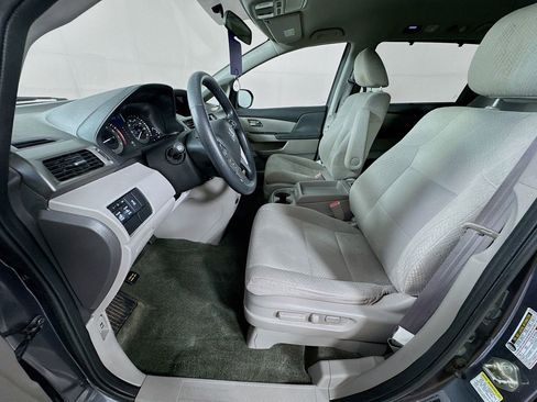 Used 2016 Honda Odyssey EX image 23