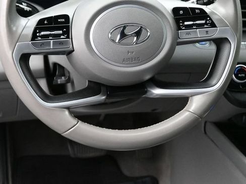 Used 2023 Hyundai Elantra SEL w/ Convenience Package FWD image 8