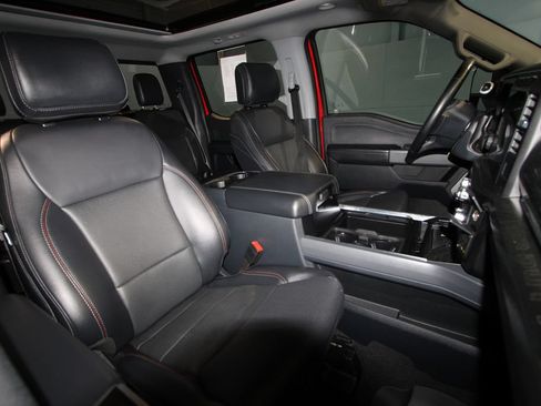 Used 2024 Ford F250 Lariat w/ Lariat Ultimate Package AWD/4WD image 26