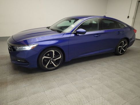 Used 2018 Honda Accord Sport image 2