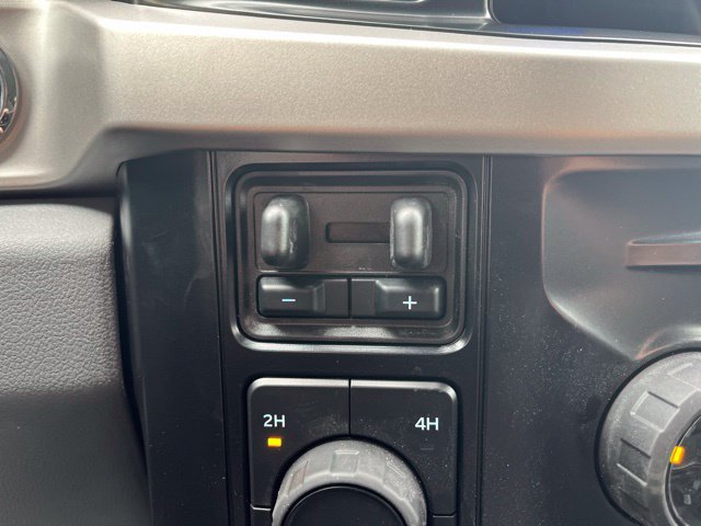 New 2026 Ford F250 XLT w/ XLT Premium Package AWD/4WD image 11