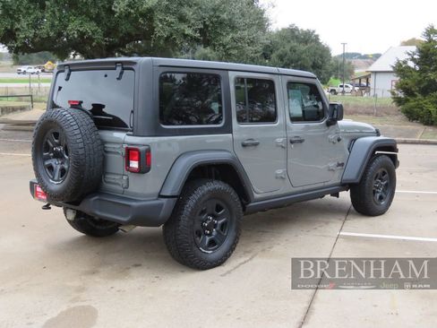 Used 2023 Jeep Wrangler Sport image 6