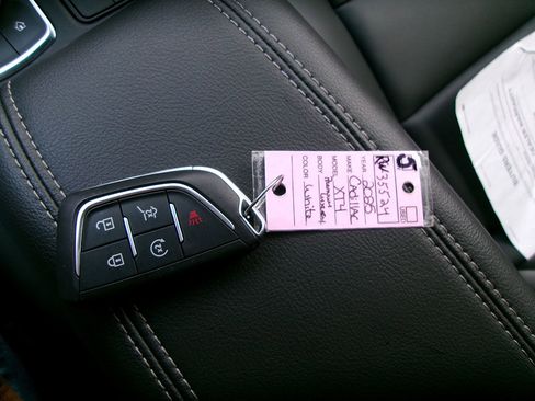 Used 2025 Cadillac XT4 Premium Luxury w/ Cold Weather Package image 21