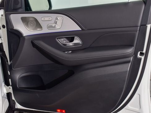 Certified 2025 Mercedes-Benz GLE 53 AMG 4MATIC Coupe image 27