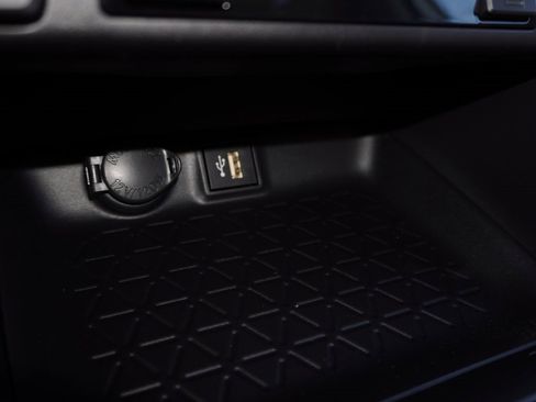 New 2025 Toyota RAV4 XLE image 15