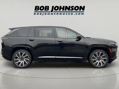 Used 2025 Jeep Wagoneer S Limited image 7