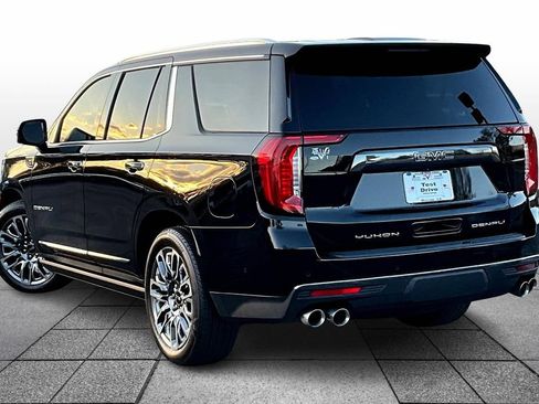 Used 2023 GMC Yukon Denali Ultimate image 12