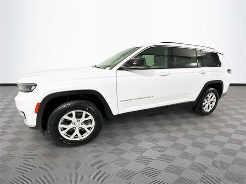 Used 2022 Jeep Grand Cherokee L Limited image 4