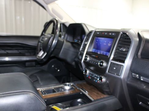 Used 2020 Ford Expedition Platinum RWD image 37