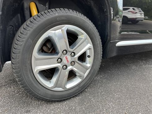 Used 2015 GMC Terrain Denali w/ LPO, Protection Package AWD/4WD image 9