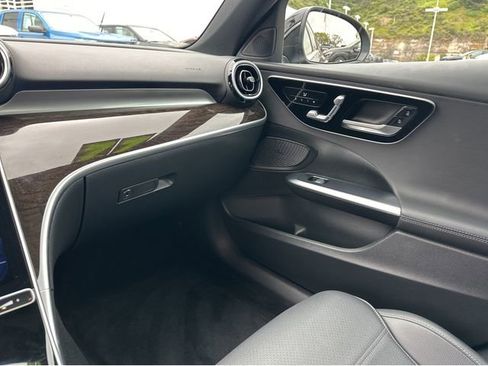 Used 2022 Mercedes-Benz C 300 Sedan image 14
