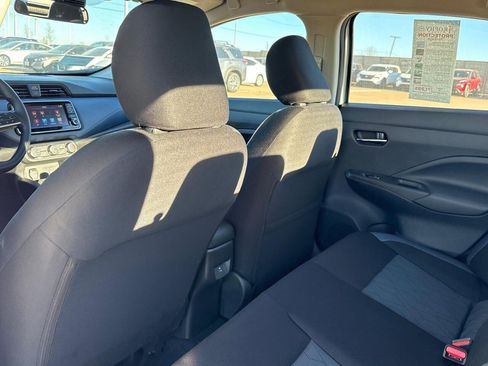New 2025 Nissan Versa SV image 25