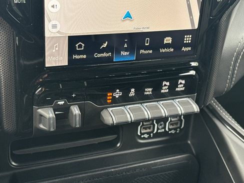 Used 2022 RAM 1500 Limited w/ Body-Colour Bumper Group AWD/4WD image 20