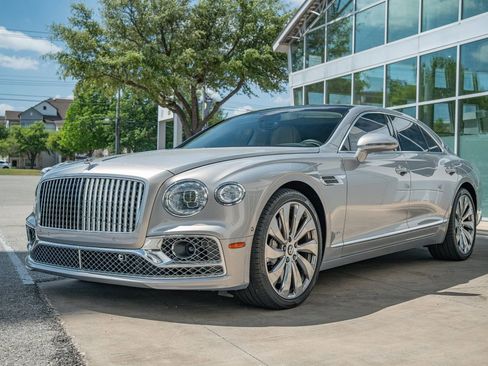 Used 2020 Bentley Flying Spur W12 AWD/4WD image 5