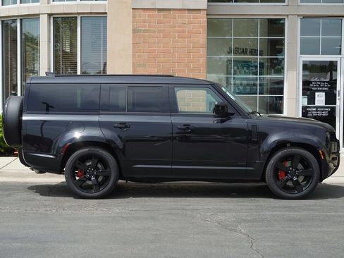 New 2026 Land Rover Defender 130 X AWD/4WD image 8