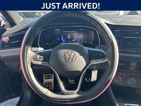 Used 2024 Volkswagen Jetta Sport FWD image 10