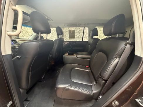 Used 2017 INFINITI QX80 2WD w/ Driver Assistance Package image 15