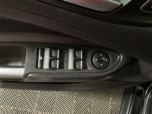 Used 2019 Ford Escape SEL image 17