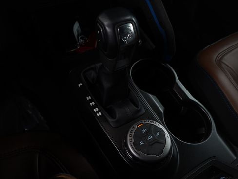 Used 2022 Ford Bronco Outer Banks image 21