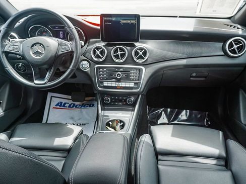Used 2019 Mercedes-Benz CLA 250 4MATIC image 14