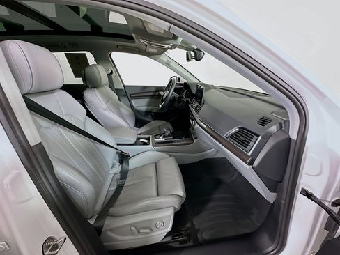 Used 2024 Audi Q5 2.0T Premium Plus image 34