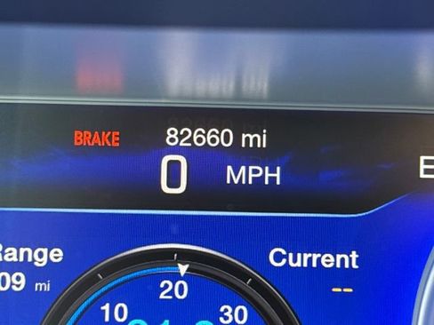 Used 2015 Chrysler 200 C image 18