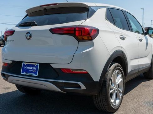 Used 2023 Buick Encore GX Preferred w/ Cold Weather Comfort Package FWD image 6