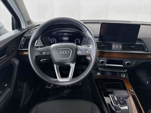 Certified 2023 Audi Q5 2.0T Premium Plus w/ Premium Plus Package AWD/4WD image 22