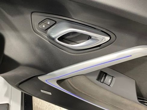 Used 2019 Chevrolet Camaro ZL1 image 19