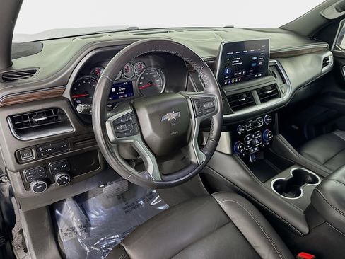 Used 2021 Chevrolet Tahoe Z71 w/ Rear Media and Nav Package image 10