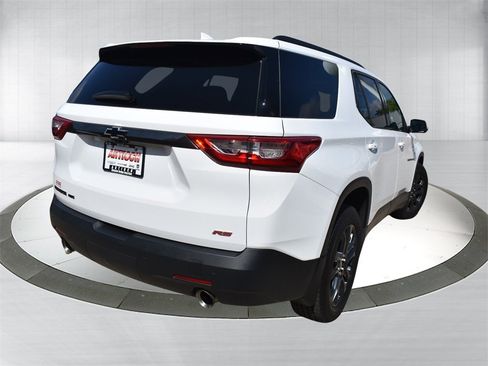 Used 2021 Chevrolet Traverse RS w/ LPO, Floor Liner Package image 8