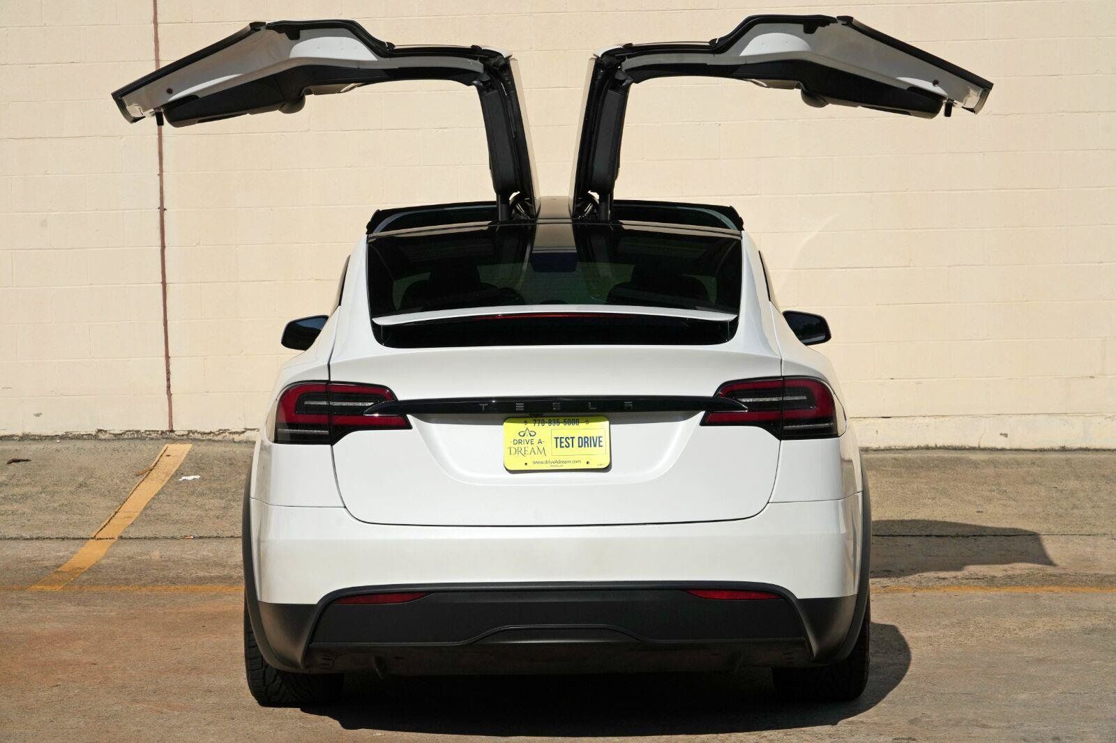 Used 2024 Tesla Model X AWD/4WD image 53