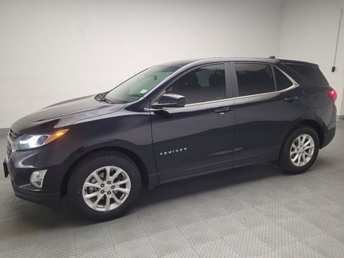 Used 2021 Chevrolet Equinox LT image 2