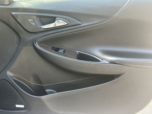Used 2024 Chevrolet Malibu LT FWD image 14