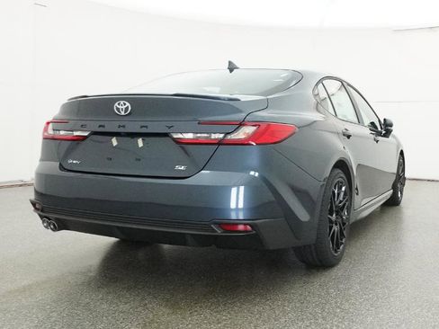 New 2026 Toyota Camry SE image 2