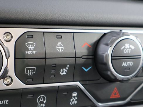 New 2026 Jeep Wrangler Unlimited Rubicon w/ Safety Group image 36